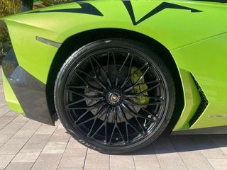 LAMBORGHINI Aventador 6.5 V12 LP 7504 Superveloce