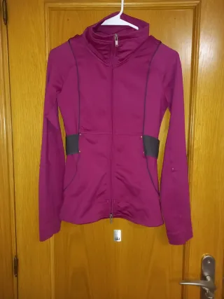 Chaqueta deportiva Reebok Talla XS Morado