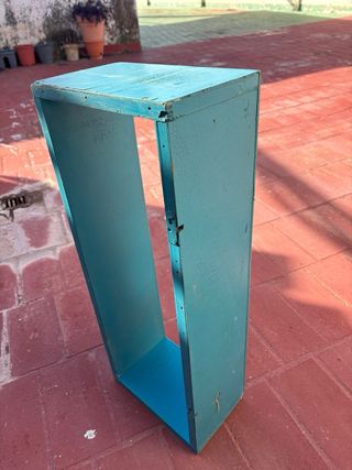 Estantería madera azul teal