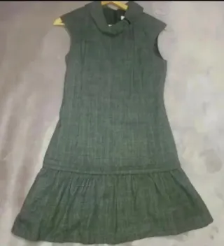Vestido verde sin mangas