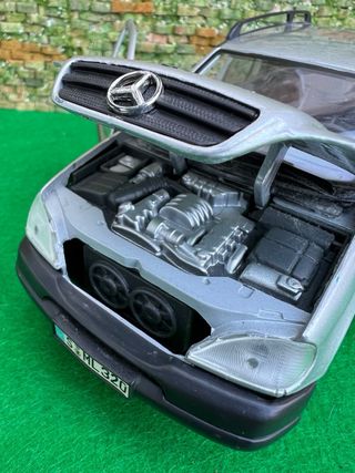 Mercedes-Benz ML – Maisto – Escala 1:24