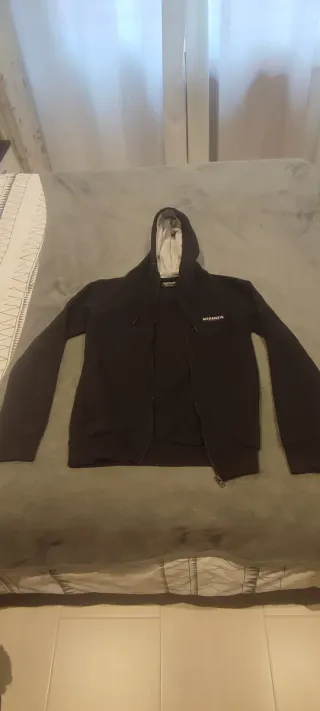 Sudadera McKenzie Negra con Cremallera