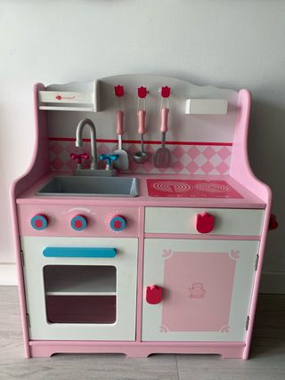 Cocinita de madera Imaginarium rosa