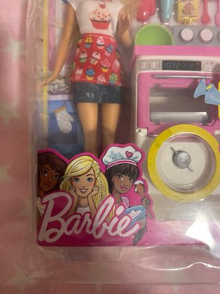 Barbie Cocinera con Accesorios
