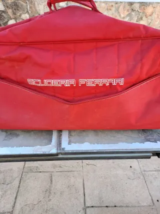 Maleta de viaje Ferrari Roja