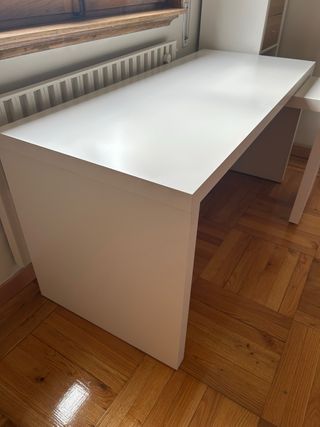 Escritorio blanco modular en L