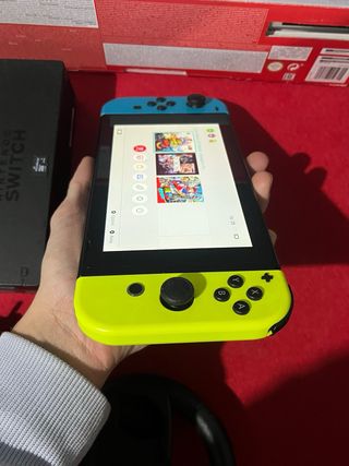 Nintendo Switch con Accessori