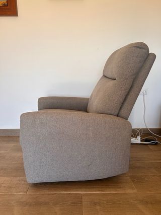 Butaca reclinable de tela beige/gris
