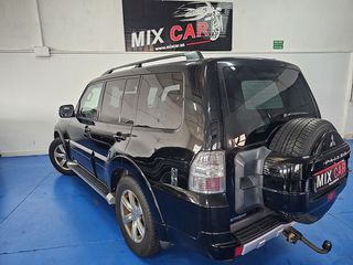 Mitsubishi Montero 2013