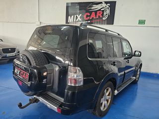 Mitsubishi Montero 2013