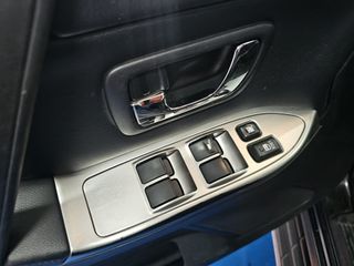 Mitsubishi Montero 2013