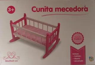 Cuna mecedora de madera para muñecas