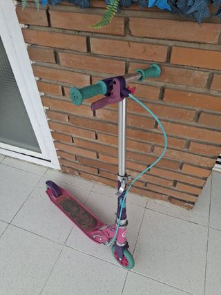 Patinete Oxelo rosa y morado 5-8años