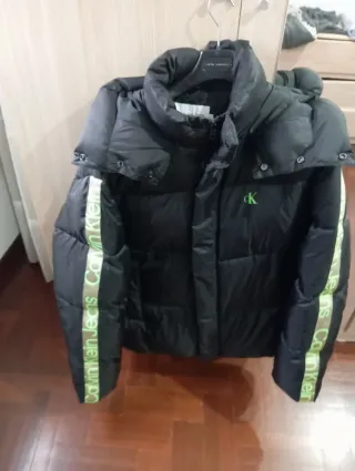 Plumas Calvin Klein XL Negra