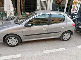 Peugeot 206 2000
