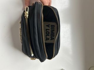 Bolso Bimba y Lola negro cadena dorada