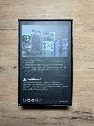 Consola de videojuegos portátil