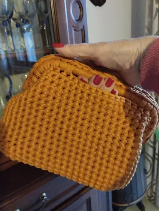 Borsa clutch uncinetto