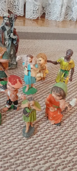 Lote de figuras belén antiguas