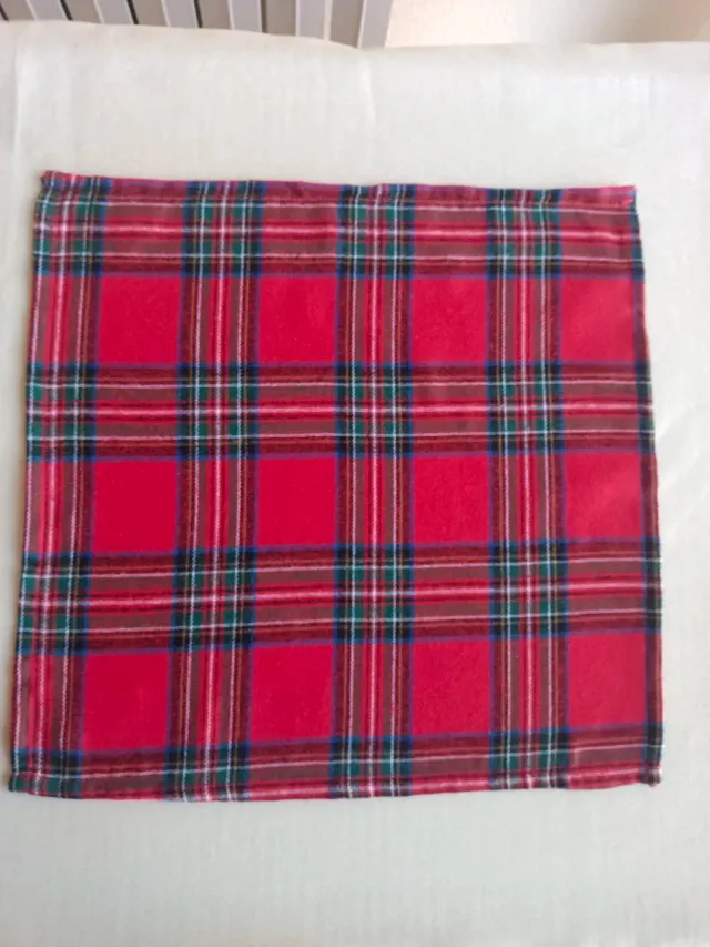 Servilletas Cuadros Rojo (Set 6)