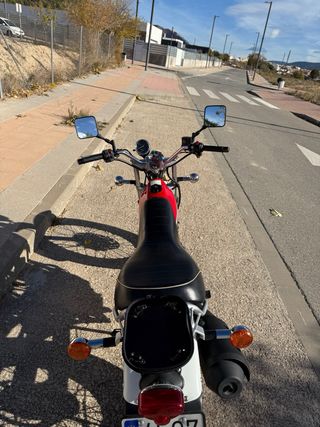 Suzuki VanVan 125cc de Inyección