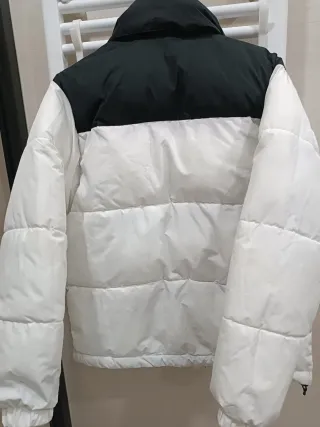 Anorak Hombre Pull&Bear Negro/Blanco Talla XS