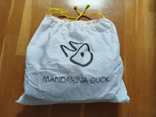 Bolso bandolera Mandarina Duck de piel
