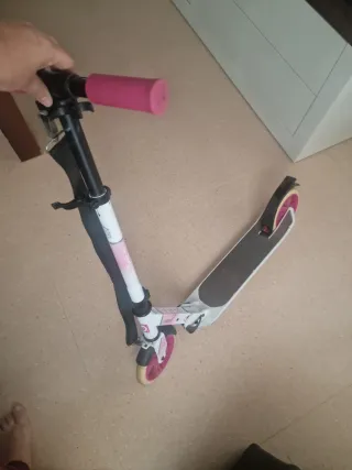 Monopatín Oxelo Mid 7 rosa