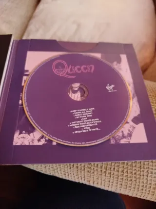 CD Queen. Queen