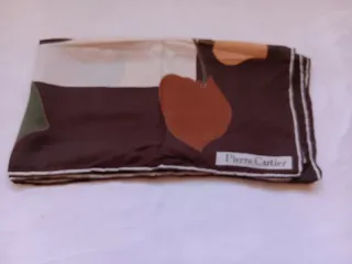 Splendido foulard seta vintage Pierre Cardin