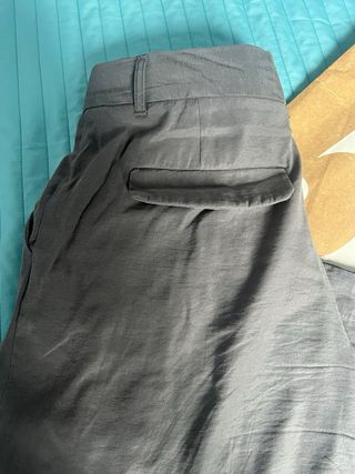 Pantalón Zara doble pliegue gris