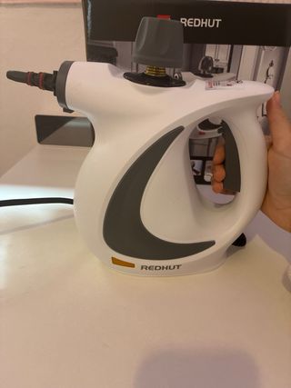 Limpiador a vapor RedHut 900-1050W