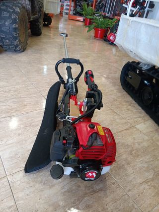 Vibradora de gancho maruyama 54cc  tan. Sólo 9 kil