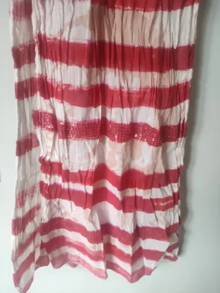 Fular juvenil Diesel rayas rojas y blancas