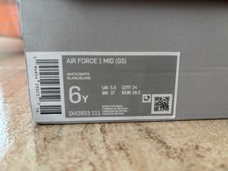 Nike Air Force 1 Mid Talla 38.5