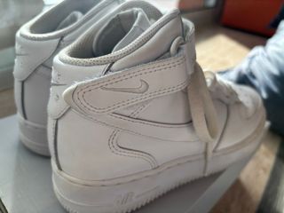 Nike Air Force 1 Mid Talla 38.5