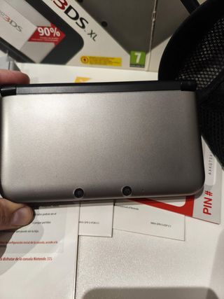 Nintendo 3DS XL Argento con scatola