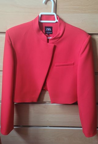 Chaqueta Zara Roja Talla L