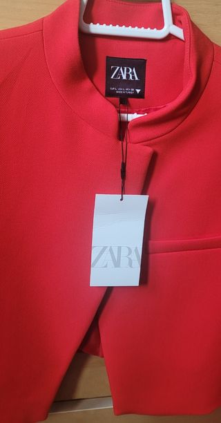 Chaqueta Zara Roja Talla L