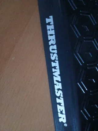 Volante e Pedali Thrustmaster PS