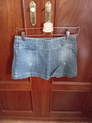 Falda vaquera Stradivarius azul