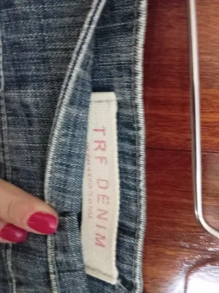 Falda vaquera Stradivarius azul