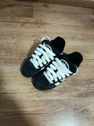 Adidas Campus Btra Zapatillas Negras Blancas