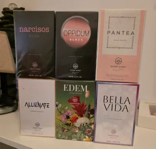 Lote 6 perfumes mujer Sunset World