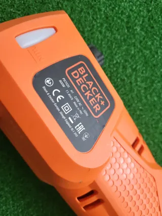 Motosierra Eléctrica Pértiga BLACK+DECKER PS7525