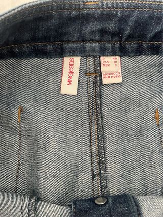 Falda vaquera midi con botones