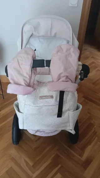 Carrito Bugaboo con accesorios,con 2 capotas