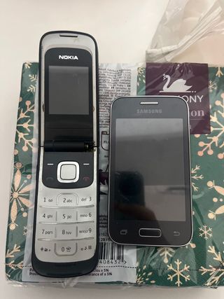 Lote móviles Nokia y Samsung para piezas