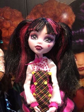 Monster High Draculaura y Clawd