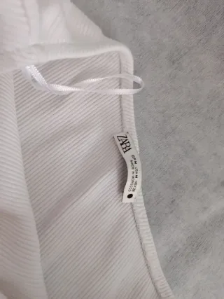 Vestido Zara blanco y negro.vale para  talla S-M